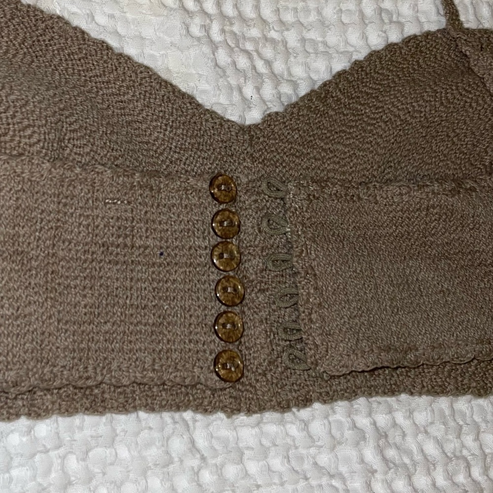 Woven Zara Top - Picture 4 of 9